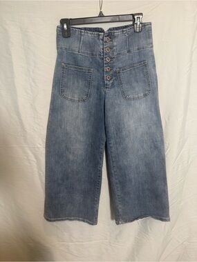 Gaudi' Faded Blue High-Waist Wide-Leg Cropped Jeans with Button Fly